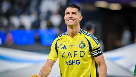 Cristiano Ronaldo otel odasında 3,5 milyon euroluk saatlerini unuttu