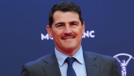 Iker Casillas yeni biçimiyle gündem oldu