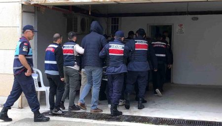 Elazığ’da özel sıhhat kuruluşlarına operasyon: 9 kuşkulu tutuklandı