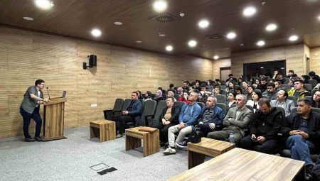 Kastamonu Üniversitesi’nde unsur bağımlılığına karşı panel