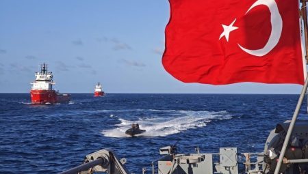 Mehmetçik, Somali’de Davet Bey’e refakat ediyor