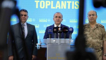 Vali Hatipoğlu’ndan Elazığ’daki salgın argümanlarına ait açıklama: “Vakalarda azalma var, içme sularında sorun yok”