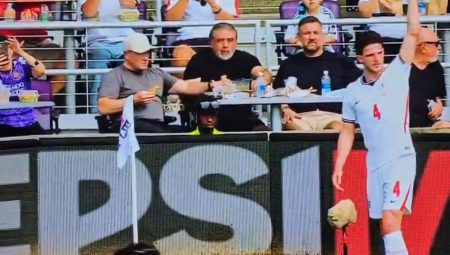 Amerika’dan futbolseverleri şaşırtan imajlar gelmeye devam ediyor
