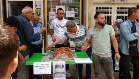 Aziz Yıldırım’ın başkanlık zaferi Gercüş’te tatlıyla kutlandı