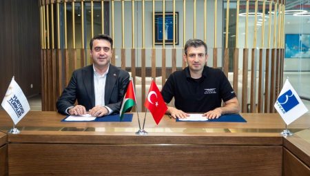 Baykar’dan Filistinli öğrencilere eğitim takviyesi