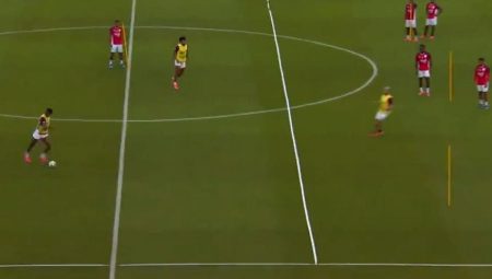 Bu nasıl idman? Taraftarlar şoke oldu