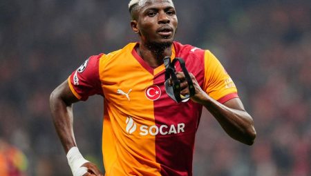 Herkes merakla bekliyordu! Osimhen için karar çıktı