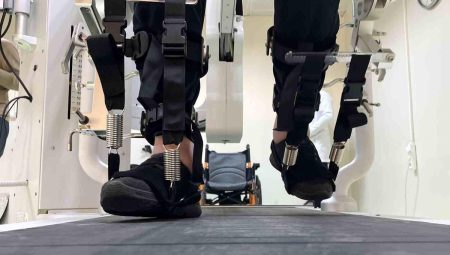Konya’da felç hastalar için yürüme robotu kapasitesi arttı