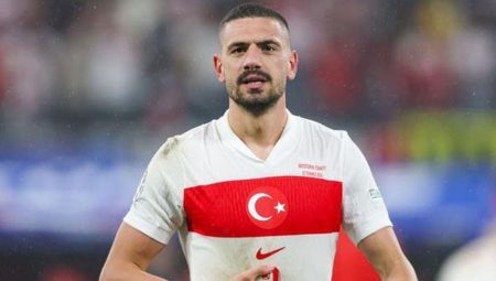 Merih Demiral kimdir? Defans Merih Demiral kaç yaşında, nereli, hangi kadroda oynuyor?