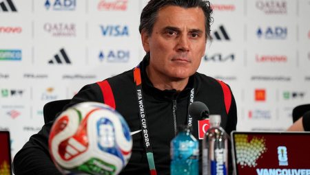 Montella veda konuşması yaptı mı? Kerem Aktürkoğlu yanıtladı