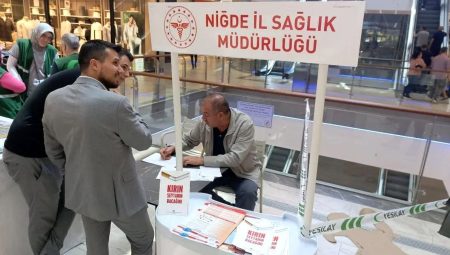 Niğde İl Sağlık Müdürlüğü: “Elektronik sigara bir tahlil değil, tuzaktır”