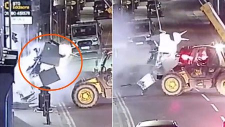 Sinema üzere soygun: Çalıntı iş makinesiyle ATM’yi duvardan söküp kaçtılar