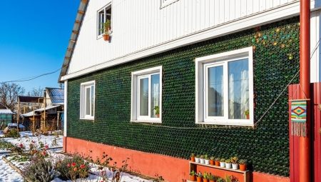 Tuğla yerine 12 bin cam şişe kullandı: Oğlunun hayalindeki meskeni inşa etti