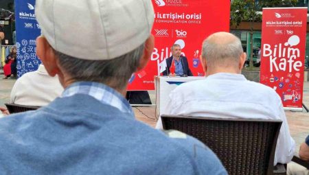 Üroloji Tabibi, cami önünde prostat hastalıklarını anlattı