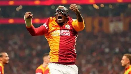Victor Osimhen Galatasaray’da kalacak mı, gidecek mi?